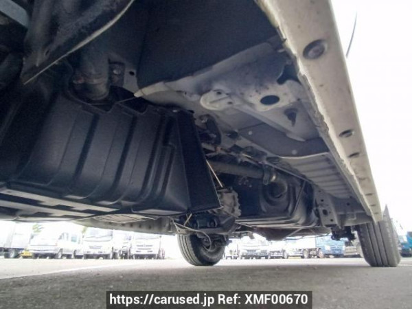 Used 2004 AT toyota hiace-van KDH205V Image[38]