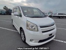 Toyota Noah ZRR75W