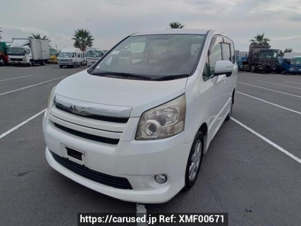 Used 2009 AT toyota noah ZRR75W Image[2]