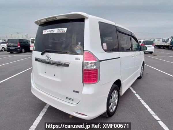 Used 2009 AT toyota noah ZRR75W Image[6]