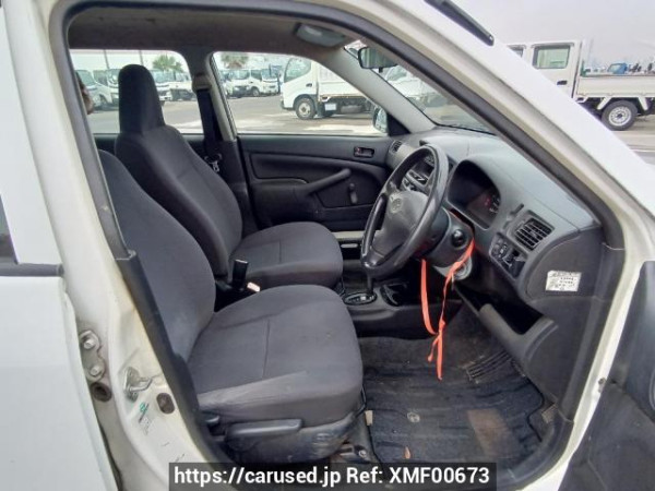 Used 2005 AT toyota probox-van NCP51V Image[13]