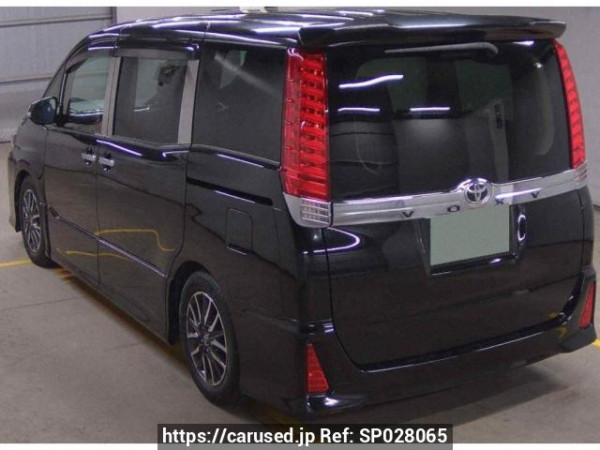 Used 2014 AT toyota voxy ZRR80W Image[1]