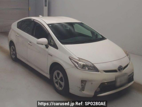 Used 2013 AT toyota prius ZVW30 Image[2]