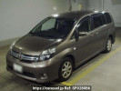Toyota Isis ZGM15W