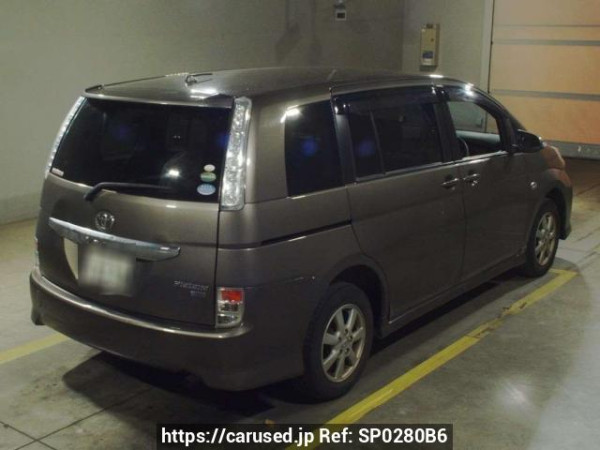 Used 2015 AT toyota isis ZGM15W Image[1]