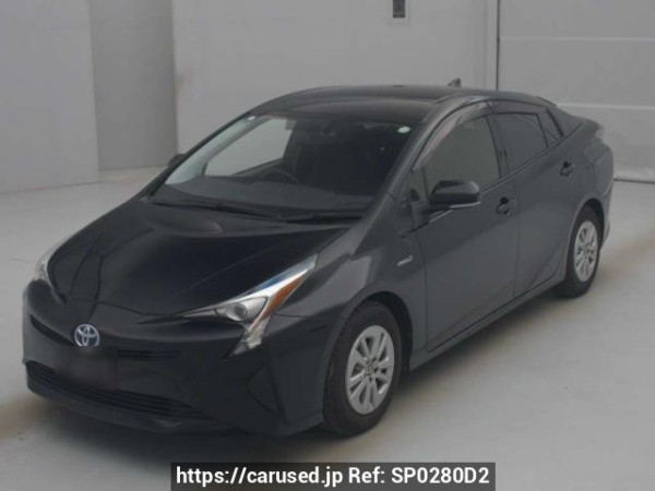 Used 2018 AT toyota prius ZVW50 Image[0]