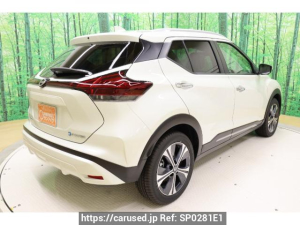 Used 2024 AT nissan kix RP15 Image[1]