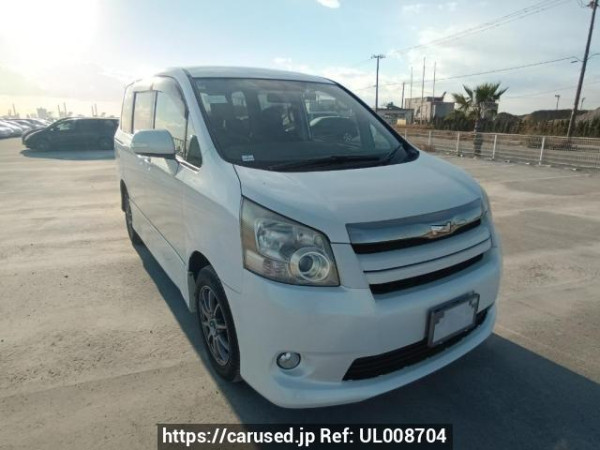 Used 2009 AT toyota noah ZRR75W Image[0]