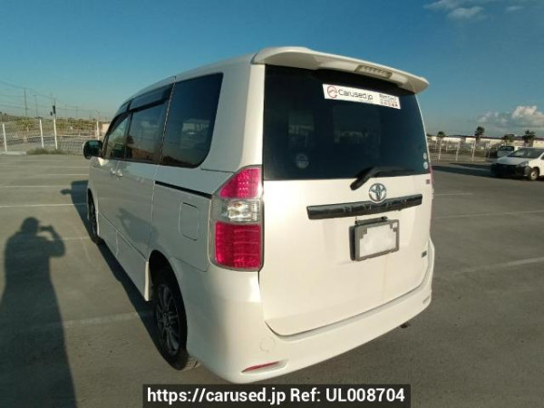Used 2009 AT toyota noah ZRR75W Image[4]