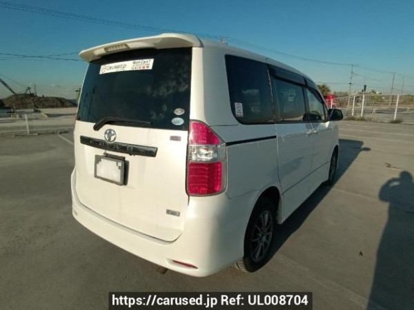 Used 2009 AT toyota noah ZRR75W Image[6]