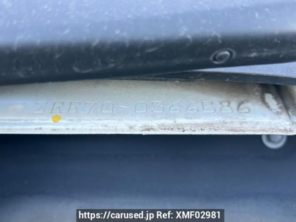 Used 2010 AT toyota noah ZRR70W Image[11]