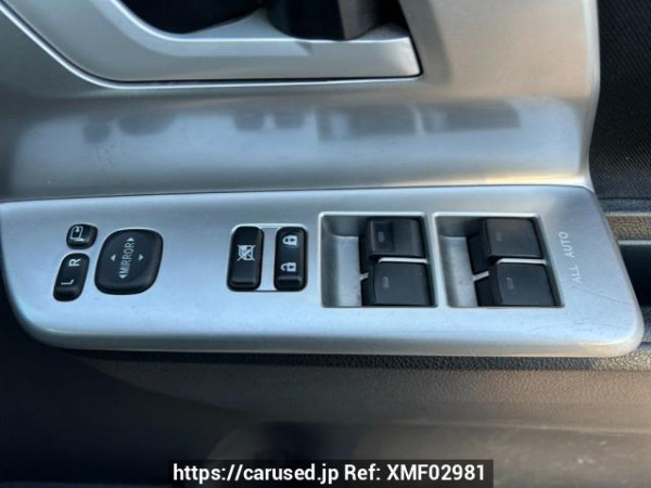 Used 2010 AT toyota noah ZRR70W Image[17]