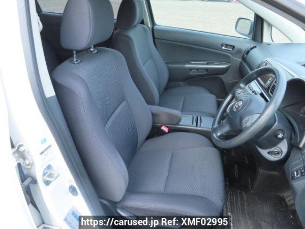 Used 2003 AT toyota wish ZNE10G Image[15]