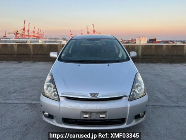 Used 2005 AT toyota wish ZNE10G Image[1]