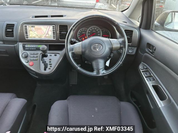 Used 2005 AT toyota wish ZNE10G Image[21]