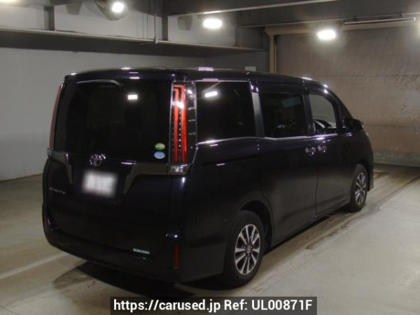 Used 2019 AT toyota esquire ZRR80G Image[1]