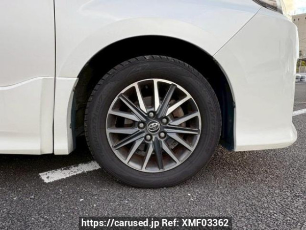 Used 2014 AT toyota noah ZRR80W Image[31]