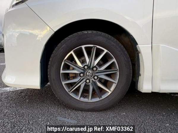 Used 2014 AT toyota noah ZRR80W Image[34]