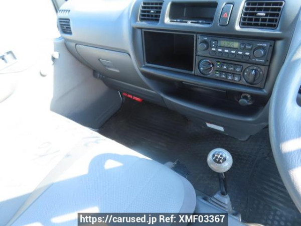Used 2004 MT mazda bongo-van SK82V Image[23]