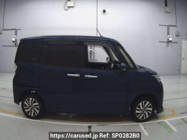 Used 2018 AT toyota tank M900A Image[2]