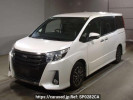 Toyota Noah ZRR80W