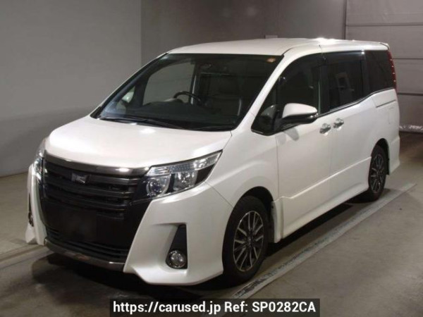 Used 2017 AT toyota noah ZRR80W Image[0]