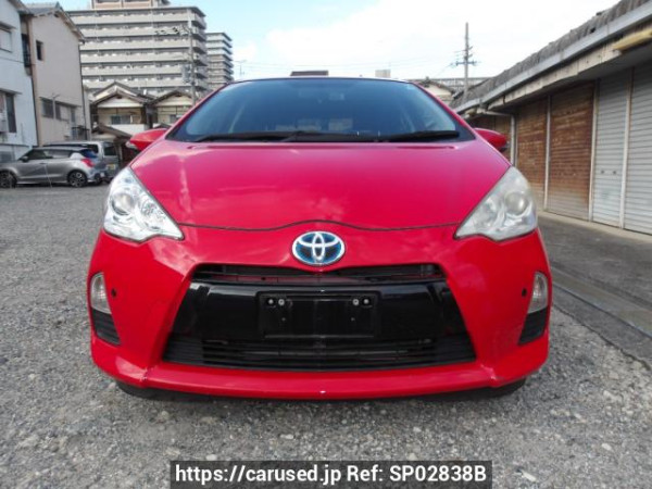 Used 2013 AT toyota aqua NHP10 Image[0]