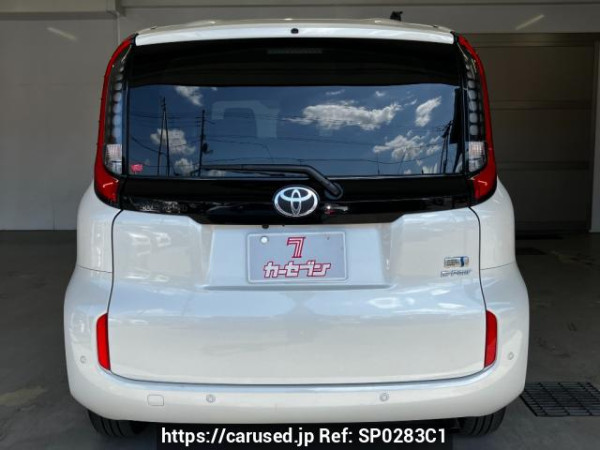 Used 2023 AT toyota sienta MXPL15G Image[1]
