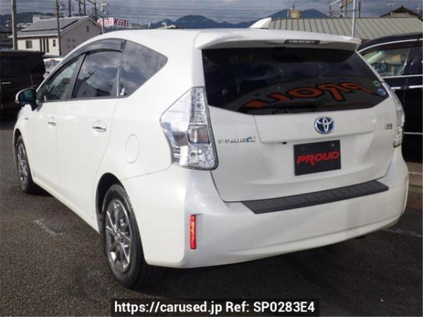 Used 2014 AT toyota prius-alpha ZVW41W Image[1]