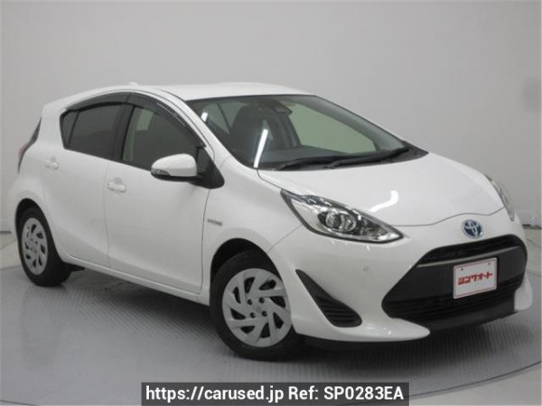 Used 2019 AT toyota aqua NHP10 Image[0]