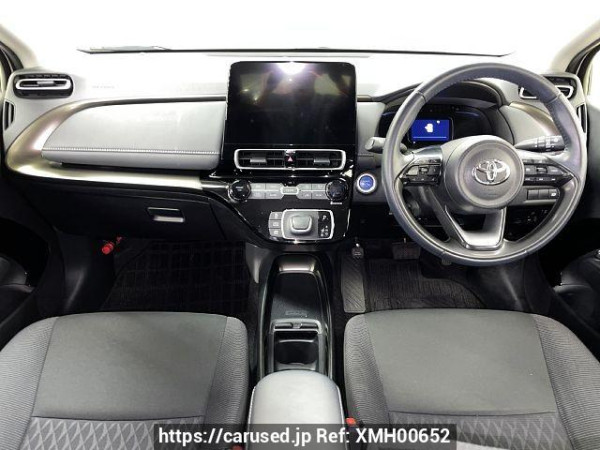 Used 2021 AT toyota aqua 6AA-MXPK11 Image[1]