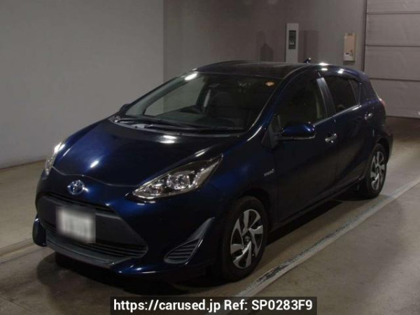 Used 2020 AT toyota aqua NHP10 Image[0]