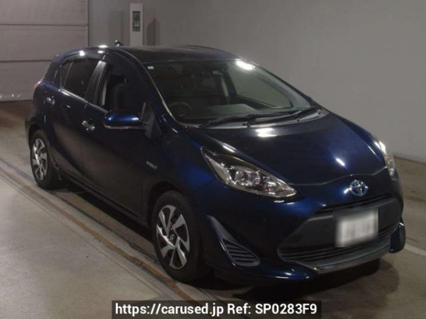 Used 2020 AT toyota aqua NHP10 Image[2]