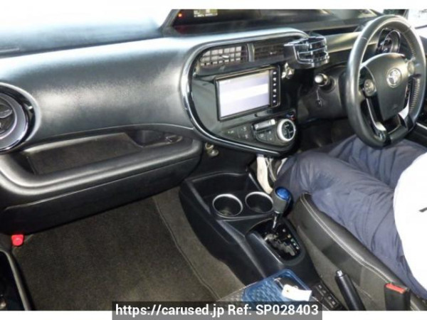 Used 2018 AT toyota aqua NHP10H Image[2]