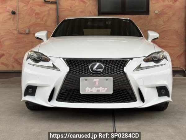 Used 2013 AT lexus is AVE30 Image[1]