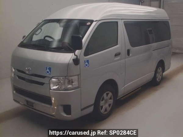 Used 2020 AT toyota hiace-van TRH200K Image[0]
