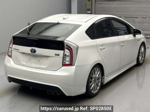 Used 2012 AT toyota prius ZVW30 Image[1]