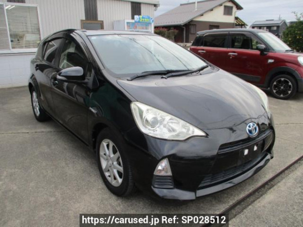 Used 2012 AT toyota aqua NHP10 Image[0]