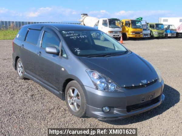 Used 2003 AT toyota wish ZNE10G Image[0]