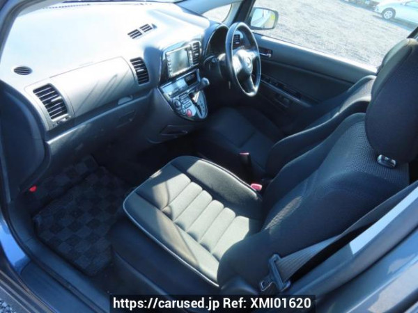 Used 2003 AT toyota wish ZNE10G Image[16]