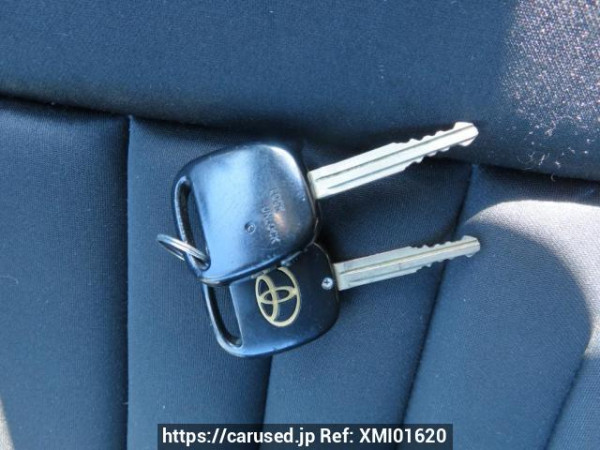 Used 2003 AT toyota wish ZNE10G Image[33]