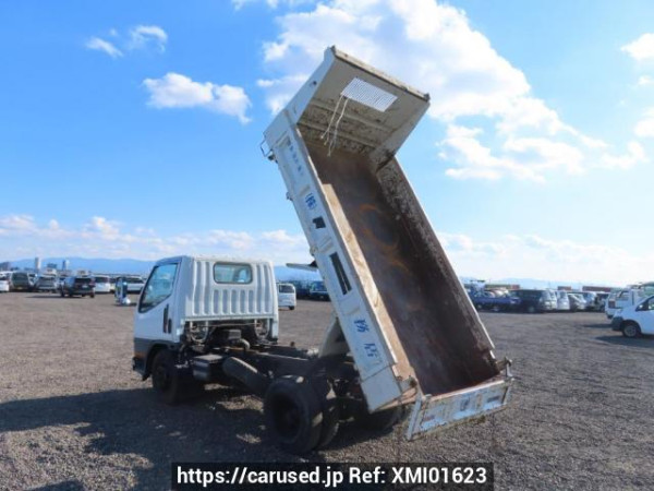 Used 2000 MT mitsubishi canter FE51CBD Image[4]