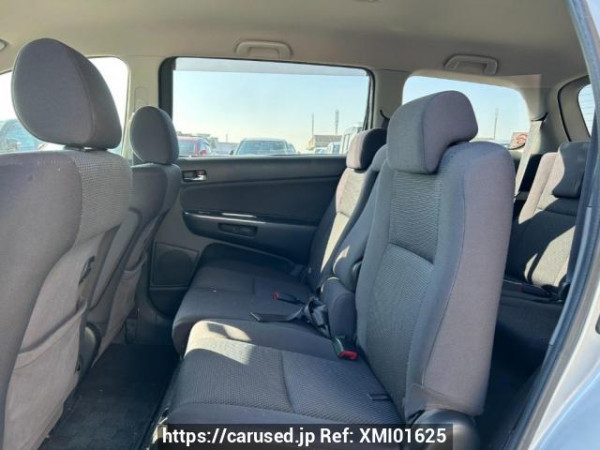 Used 2003 AT toyota wish ZNE10G Image[15]