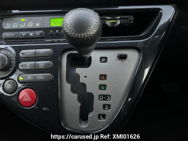 Used 2004 AT toyota wish ZNE10G Image[28]