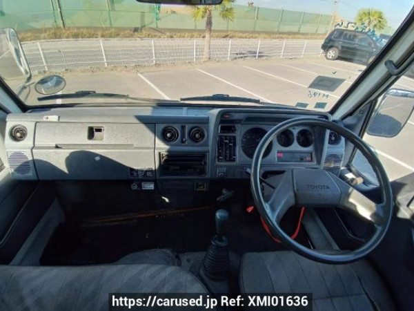 Used 1992 MT toyota dyna-truck BU61 Image[17]