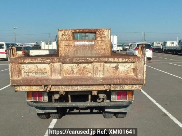 Used 2005 MT isuzu elf-truck NKR81AD Image[15]