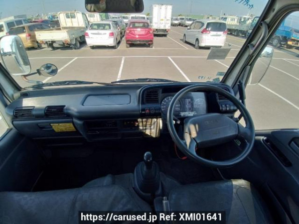 Used 2005 MT isuzu elf-truck NKR81AD Image[26]