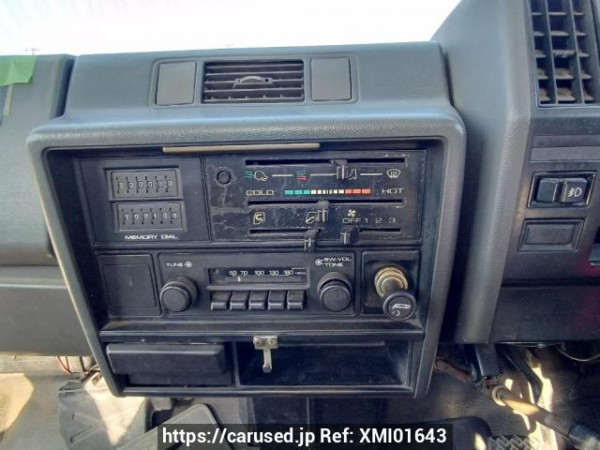 Used 1985 MT isuzu elf-truck NHR54 Image[22]