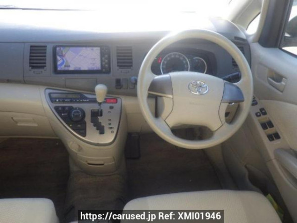 Used 2011 AT toyota isis ZGM10G Image[18]