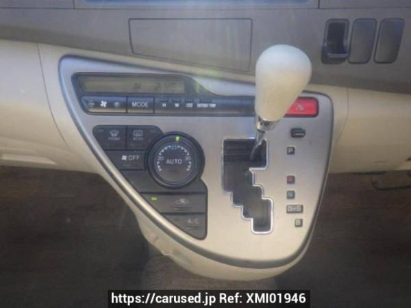 Used 2011 AT toyota isis ZGM10G Image[22]